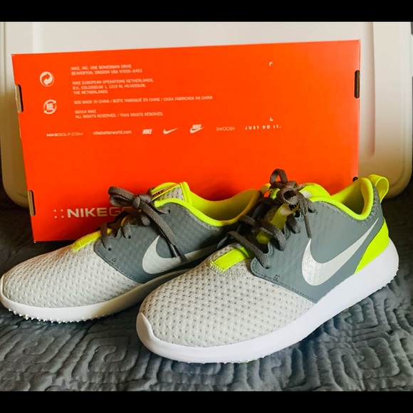 Nike Shoes New Nike Jr Golf Shoes Size 6fits Women Size 75 Poshmark